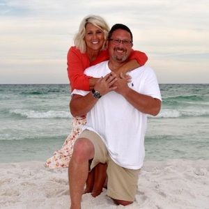 Meet your Posher, Joni